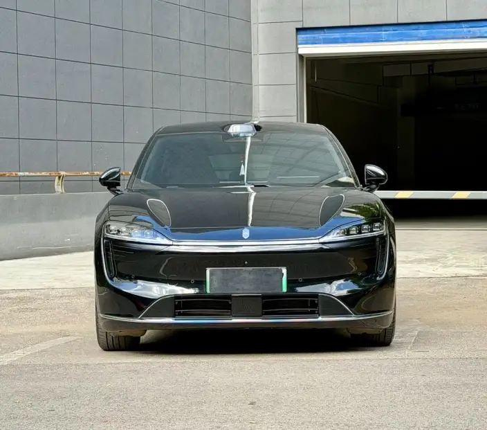 Luxeed R7 2024 Model Extended Range 37kWh Max Rear Drive Edition