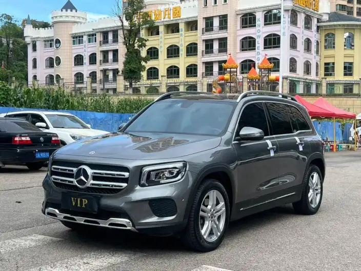Mercedes-Benz GLB 2022 Model Facelift II GLB 200 Fashion Model