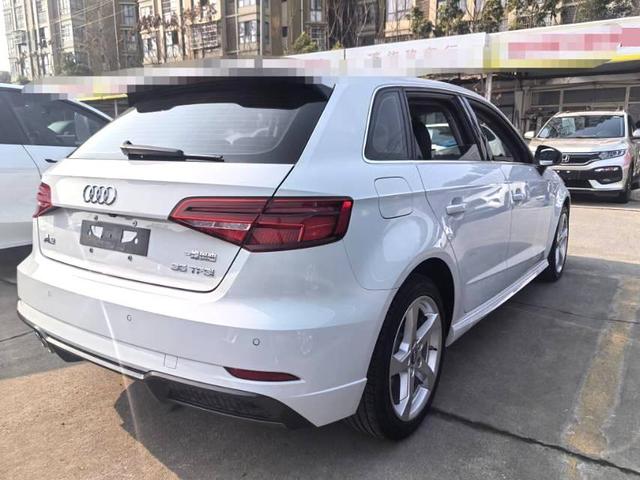 Audi A3 2020 Sportback 35 TFSI Style China VI – фото 4