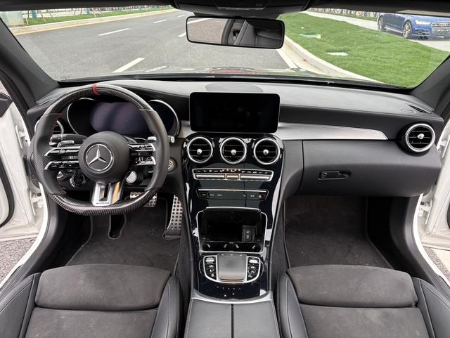 Mercedes-Benz C-Class AMG Модель 2019 года AMG C 63 Coupe – фото 13