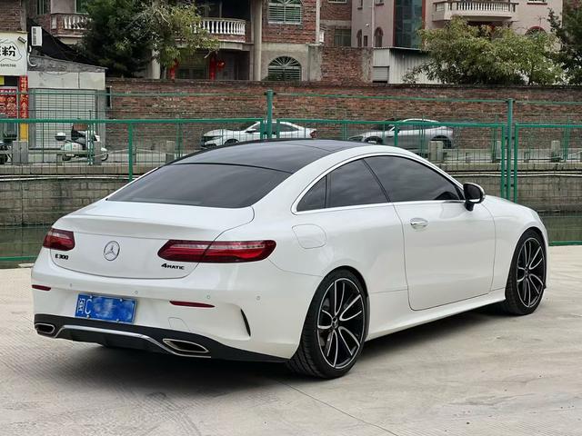 Mercedes-Benz E-Class Imported Модель 2020 года E 260 4MATIC Coupe – фото 7