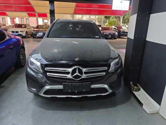 Mercedes-Benz GLC 2017 GLC 200 4MATIC – фото 2