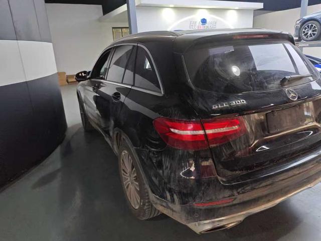 Mercedes-Benz GLC 2017 GLC 200 4MATIC – фото 7