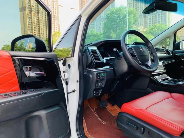 Honda Elysion 2019 2.0L Sharp Hybrid Luxury – фото 5