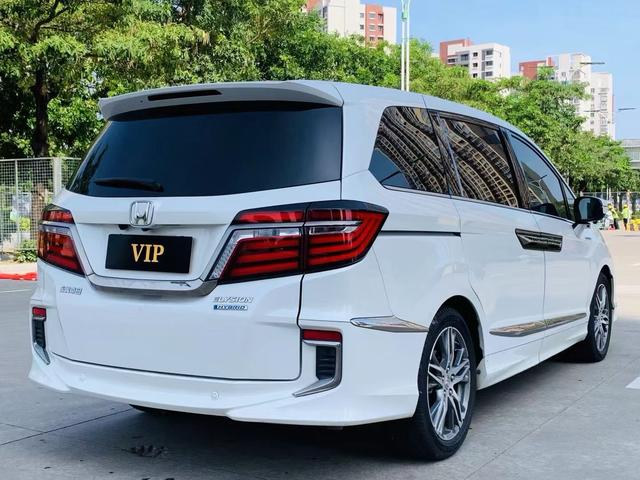 Honda Elysion 2019 2.0L Sharp Hybrid Luxury – фото 8