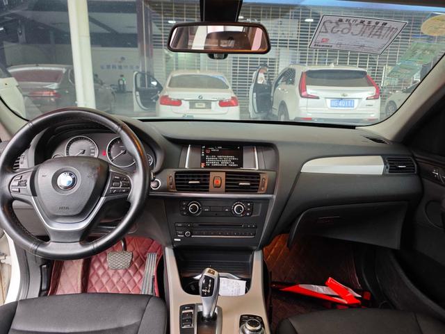 BMW X3 импорт 2014 модификация xDrive20i Leading – фото 11