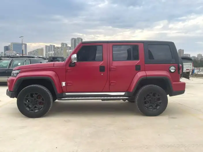 BAIC BJ40 2023 Model 2.0D Automatic 4WD Blade Hero Edition Warrior Model