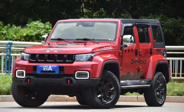 BAIC BJ40 2023 Model 2.0D Automatic 4WD Blade Hero Edition Warrior Model