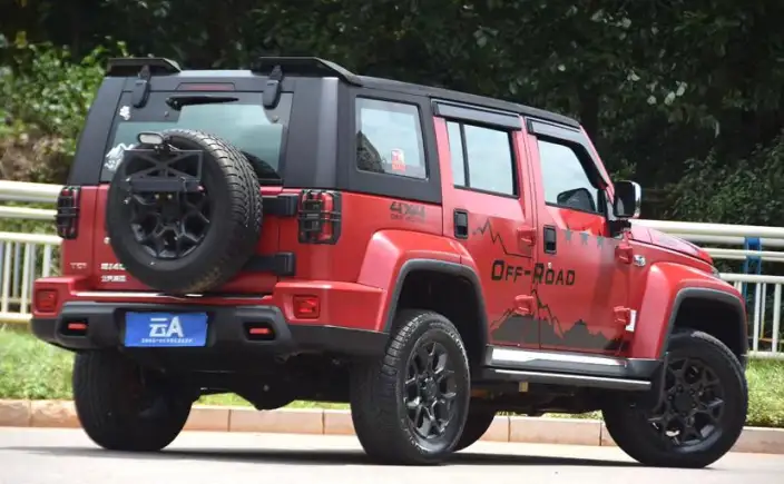 BAIC BJ40 2023 Model 2.0D Automatic 4WD Blade Hero Edition Warrior Model