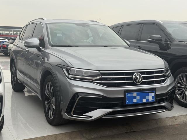 Volkswagen Tiguan L 2022 330TSI Automatic 2WD R-Line Enjoy – фото 5