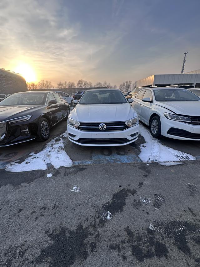 Volkswagen Bora Модель 2019 года комплектация Volkswagen Bora · Legend 1.5L автоматическое Fashion Country VI – фото 2