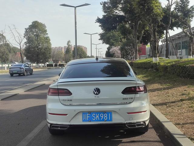 Volkswagen CC 2021 380TSI Eye-Catching – фото 5