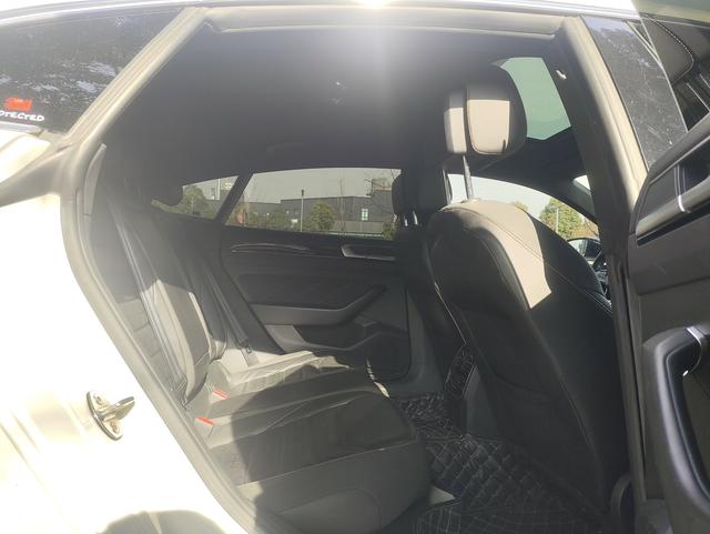 Volkswagen CC 2021 380TSI Eye-Catching – фото 10