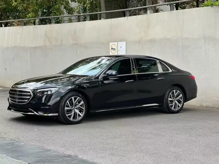 Mercedes-Benz E-Class 2024 Model Facelift E 300 L Fashion Model sedan