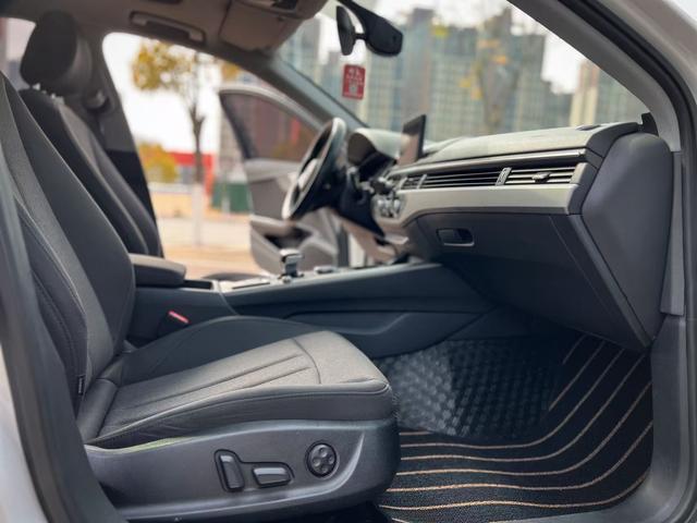 Audi A4L 2019 40 TFSI Entry China VI – фото 5