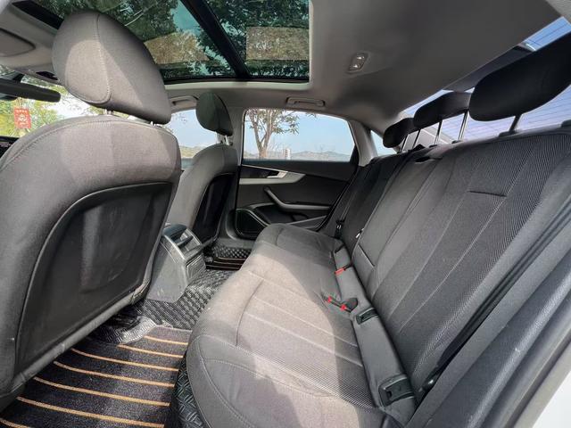Audi A4L 2019 40 TFSI Entry China VI – фото 7