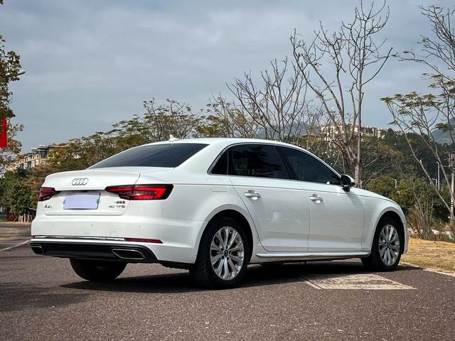 Audi A4L 2019 40 TFSI Entry China VI – фото 11
