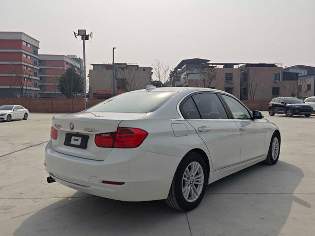 BMW 3 Series 2014 320Li Fashion – фото 4