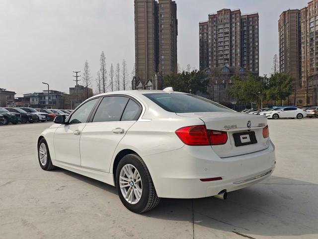 BMW 3 Series 2014 320Li Fashion – фото 5