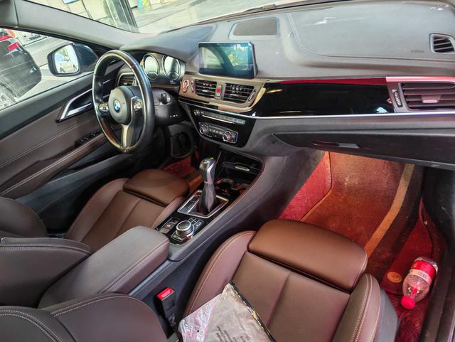 BMW 1 Series 2019 118i M Sport Package – фото 10