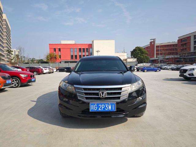Honda Crosstour 2012 модификация 2.4L Exclusive Edition – фото 3