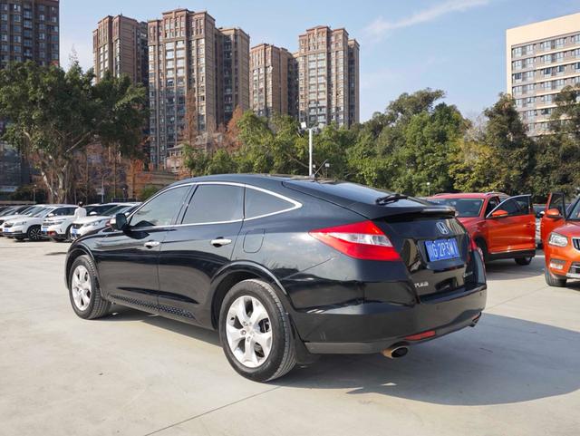 Honda Crosstour 2012 модификация 2.4L Exclusive Edition – фото 4