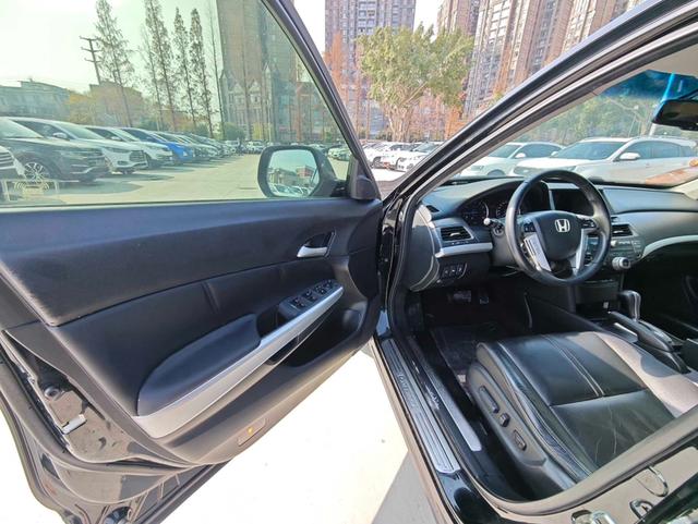 Honda Crosstour 2012 модификация 2.4L Exclusive Edition – фото 6