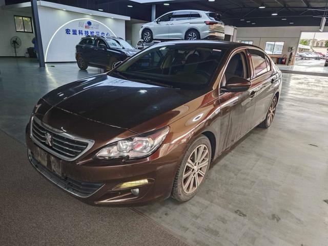 Peugeot 408 2015 1.2T Automatic Luxury – фото 1