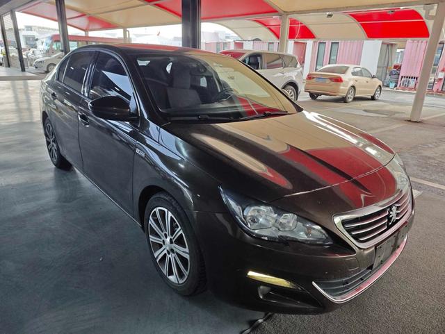 Peugeot 408 2015 1.2T Automatic Luxury – фото 3