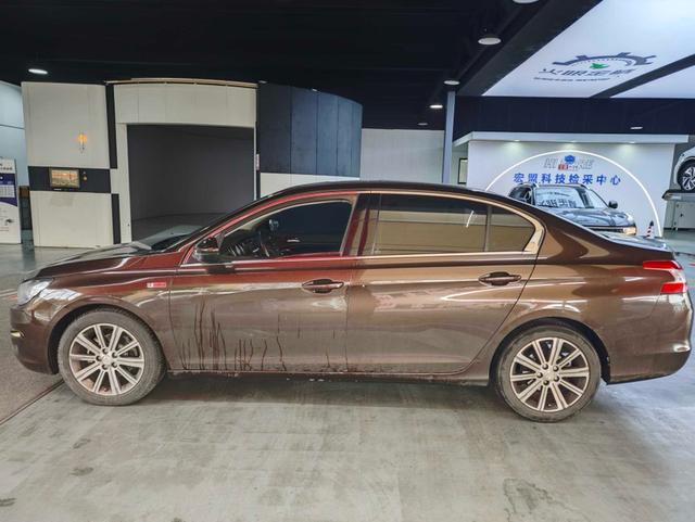 Peugeot 408 2015 1.2T Automatic Luxury – фото 8