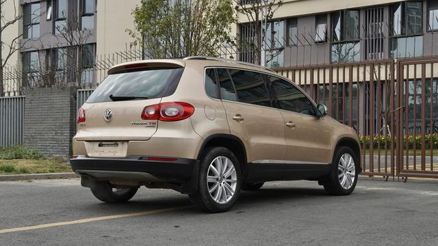 Volkswagen Tiguan 2012 модификация 2.0TSI автоматическое 4WD Ultimate Edition – фото 4