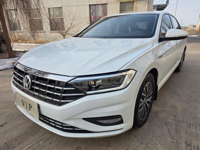 Volkswagen Sagitar Модель 2020 года 200TSI DSG Com f ort Country VI – фото 1