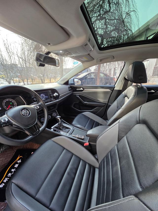 Volkswagen Sagitar Модель 2020 года 200TSI DSG Com f ort Country VI – фото 8