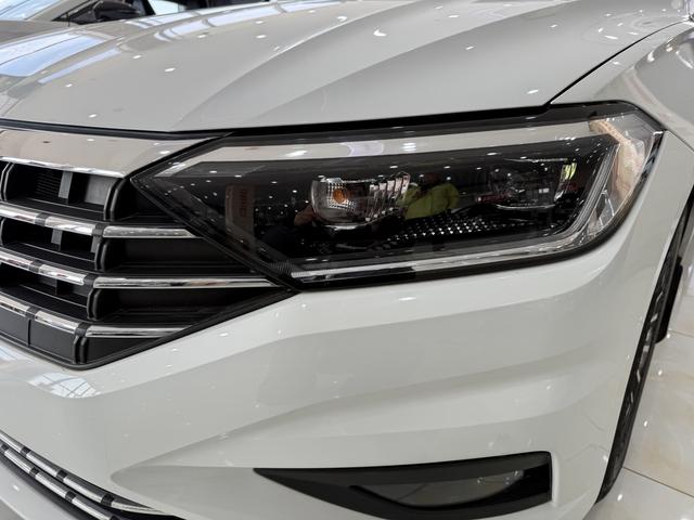 Volkswagen Sagitar Модель 2020 года 200TSI DSG Com f ort Country VI – фото 10