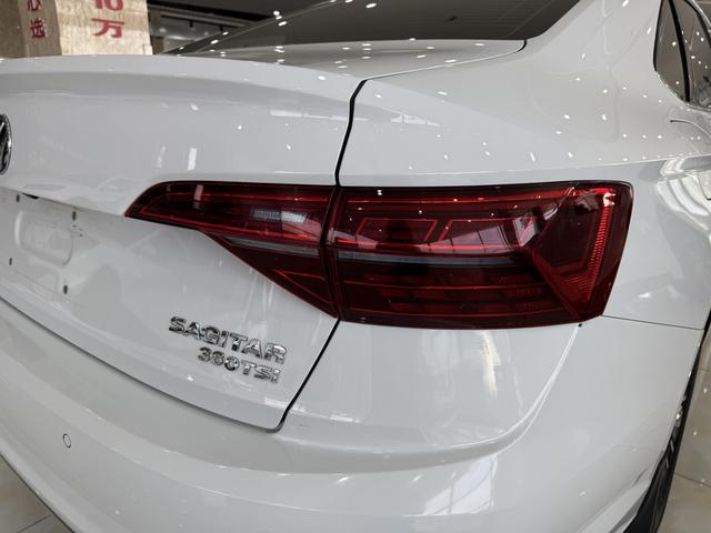 Volkswagen Sagitar Модель 2020 года 200TSI DSG Com f ort Country VI – фото 22