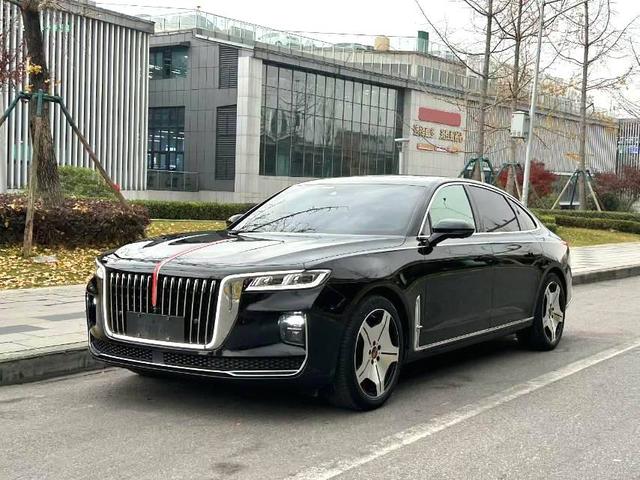 HONGQI H9 Модель 2020 года 2.0T Smart Connect Flag Baojun Edition – фото 1