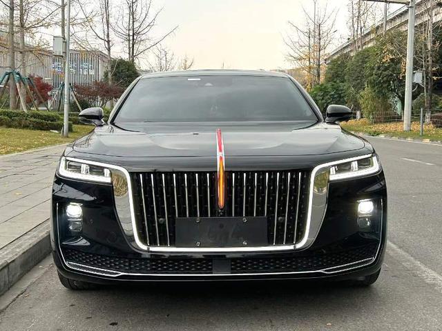 HONGQI H9 Модель 2020 года 2.0T Smart Connect Flag Baojun Edition – фото 2