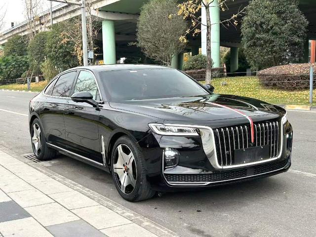HONGQI H9 Модель 2020 года 2.0T Smart Connect Flag Baojun Edition – фото 3