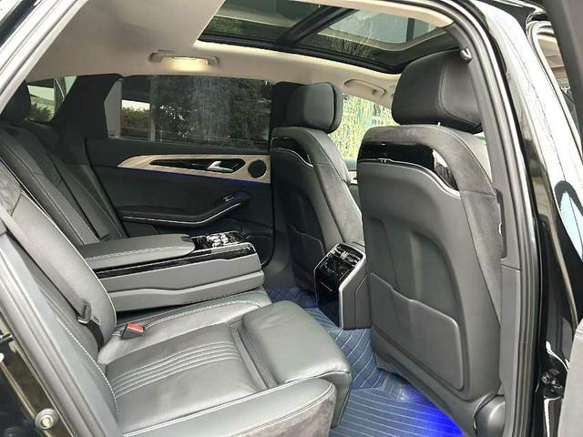 HONGQI H9 Модель 2020 года 2.0T Smart Connect Flag Baojun Edition – фото 6