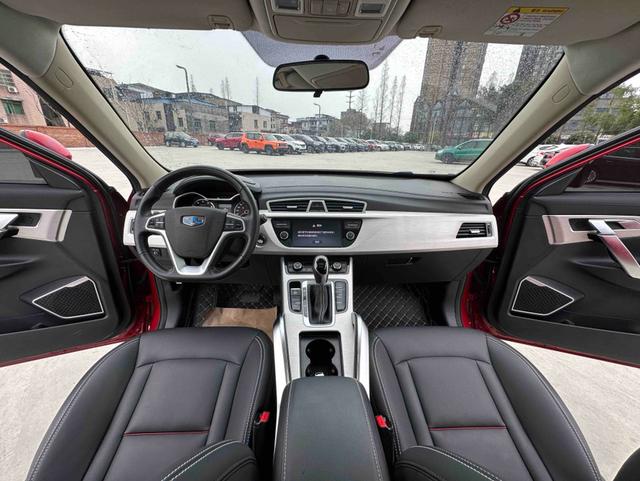 Geely Boyue 2018 1.8TD Automatic 2WD Smart Connect 4G – фото 11