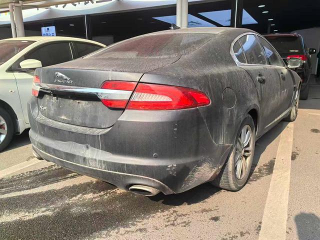 Jaguar XF 2014 модификация XF 2.0T Landwind Fenghua Edition – фото 6