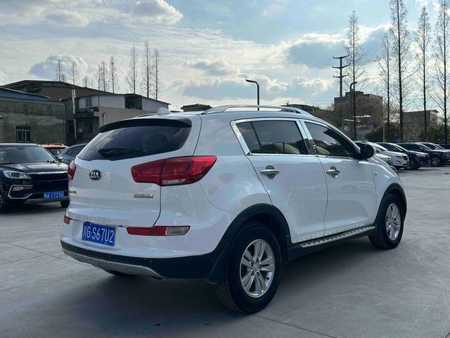 Kia Sportage 2016 модификация 2.0L автоматическое 2WD Edition GL – фото 4