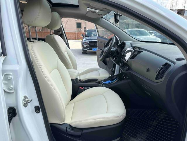 Kia Sportage 2016 модификация 2.0L автоматическое 2WD Edition GL – фото 8