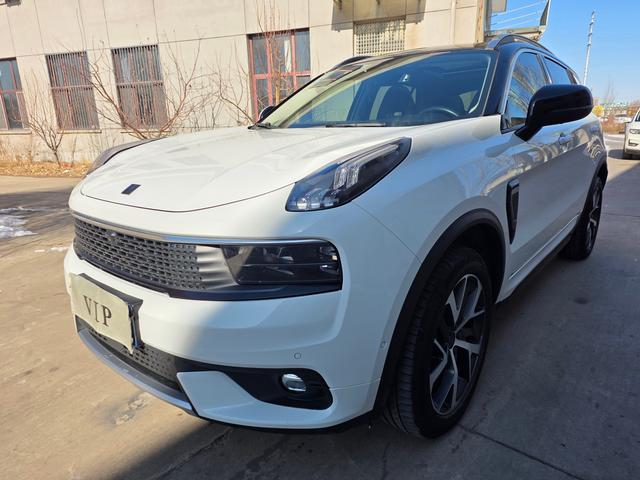 Lynk & Co 01 Модель 2019 года 2.0T 4WD Jin Pro Edition Country VI – фото 1