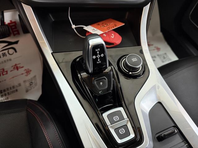 Lynk & Co 01 Модель 2019 года 2.0T 4WD Jin Pro Edition Country VI – фото 12