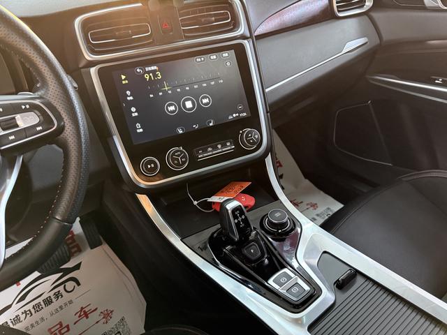 Lynk & Co 01 Модель 2019 года 2.0T 4WD Jin Pro Edition Country VI – фото 13