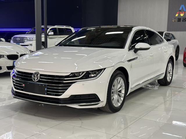Volkswagen CC Модель 2020 года 330TSI Charm Style Edition Country VI – фото 1
