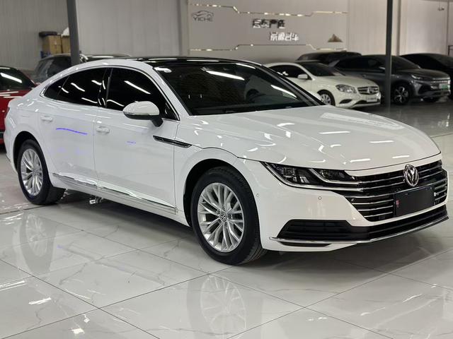 Volkswagen CC Модель 2020 года 330TSI Charm Style Edition Country VI – фото 3