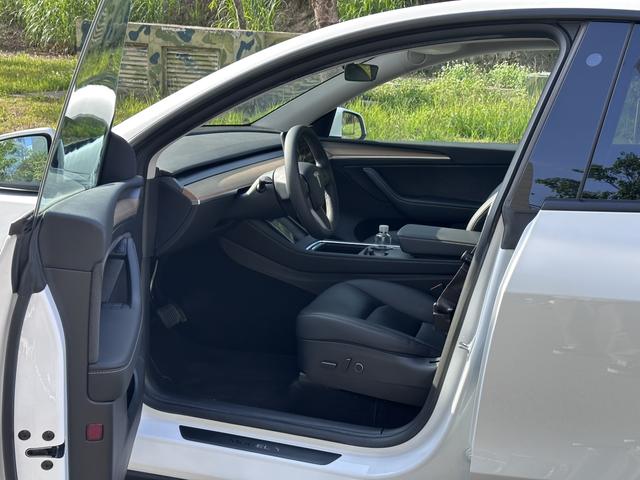 Tesla Model Y 2022 RWD – фото 15