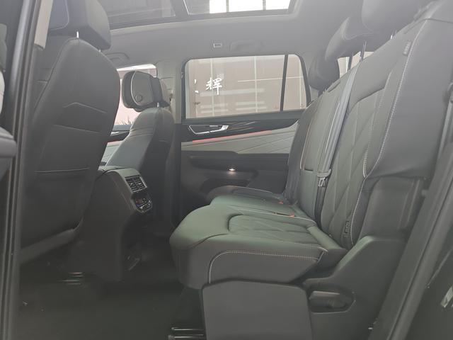 Volkswagen Teramont 2023 380TSI 4WD Premium Luxury – фото 17